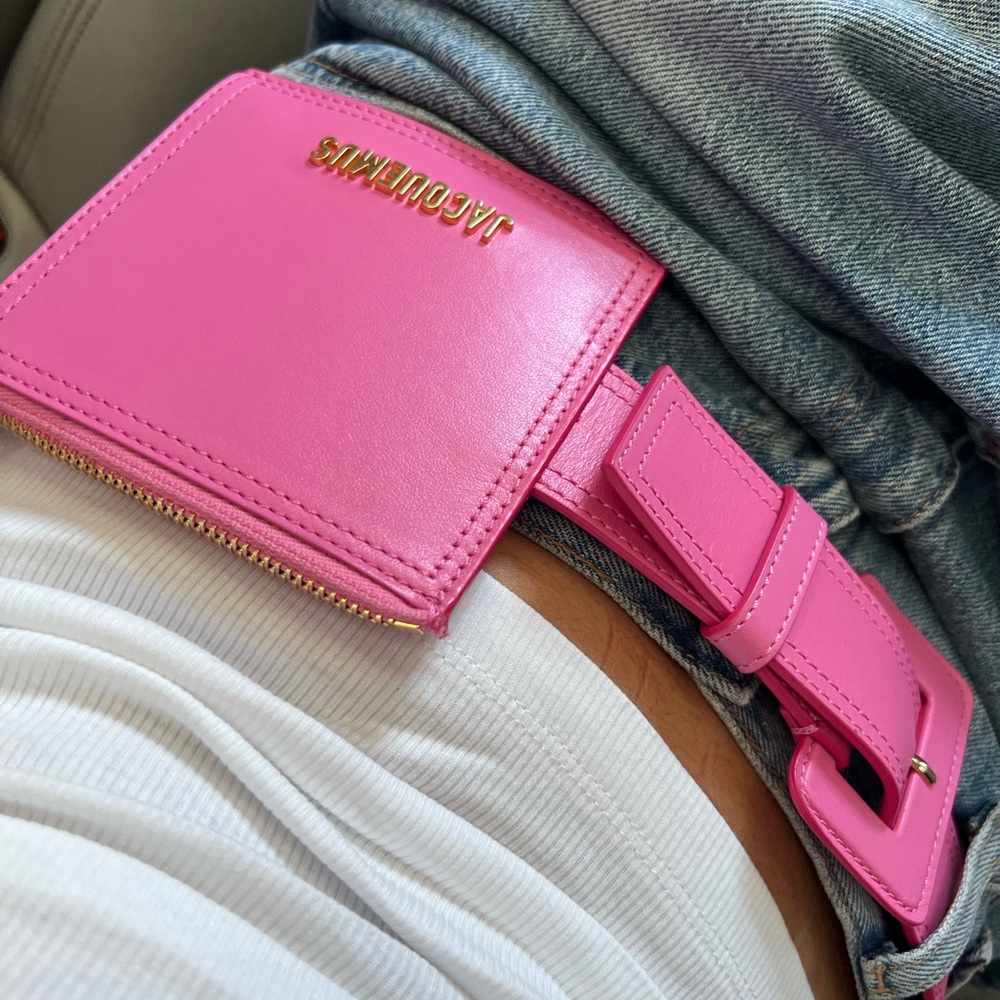 jacquemus pink belt